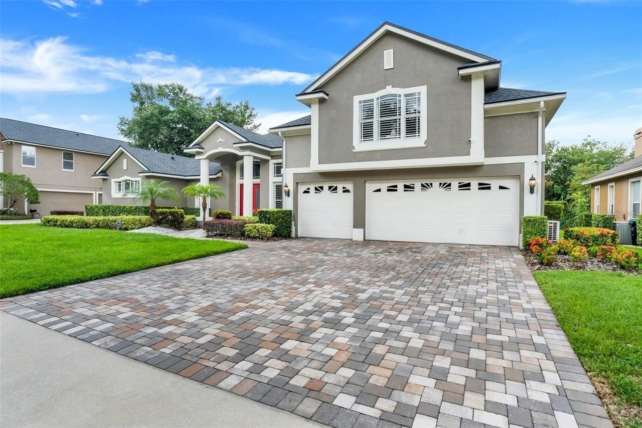 8629 Great Cove Dr - Photo 2 of 26