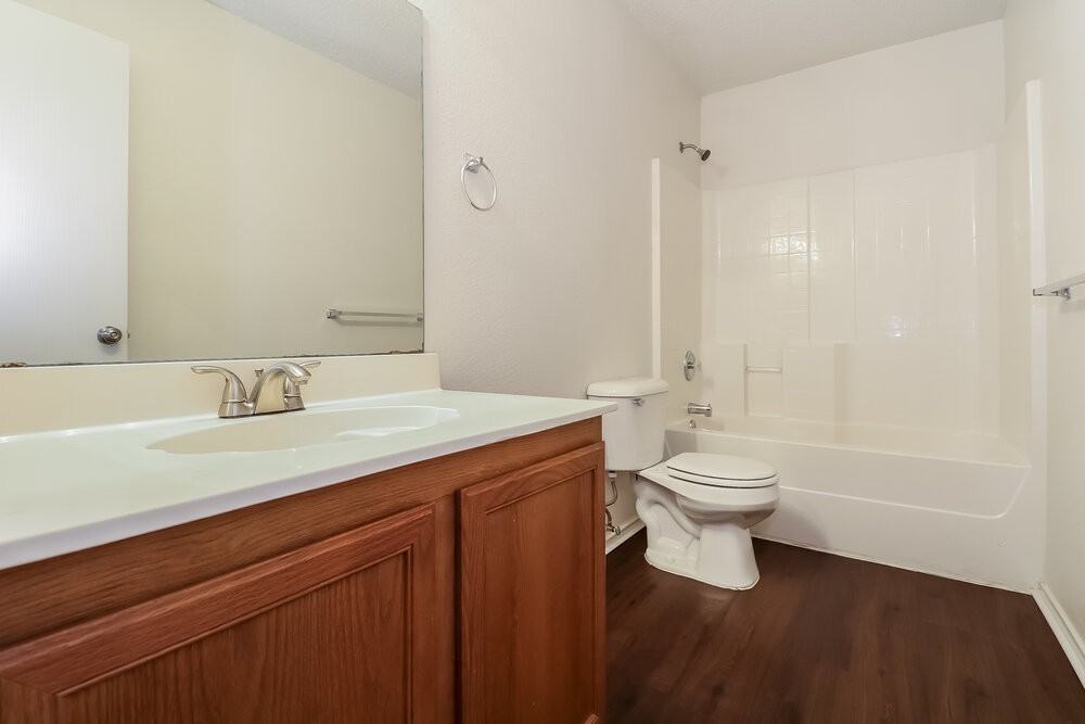 607 Almandora Dr - Photo 7 of 16