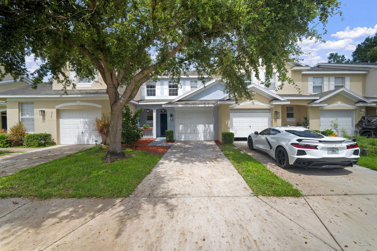 9722 Forestdale Ct - Photo 3 of 30