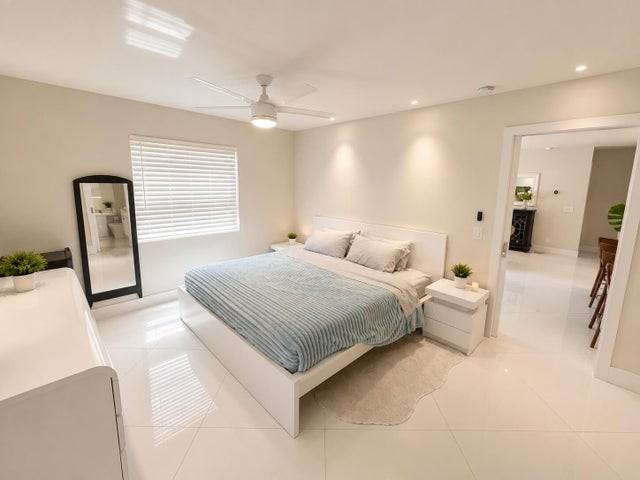 327 Lancaster Street - Photo 7 of 8