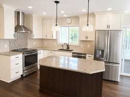featured image of 326 East Ave #326