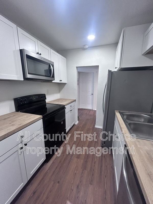 3928 1st Ave N - Photo 4 of 21