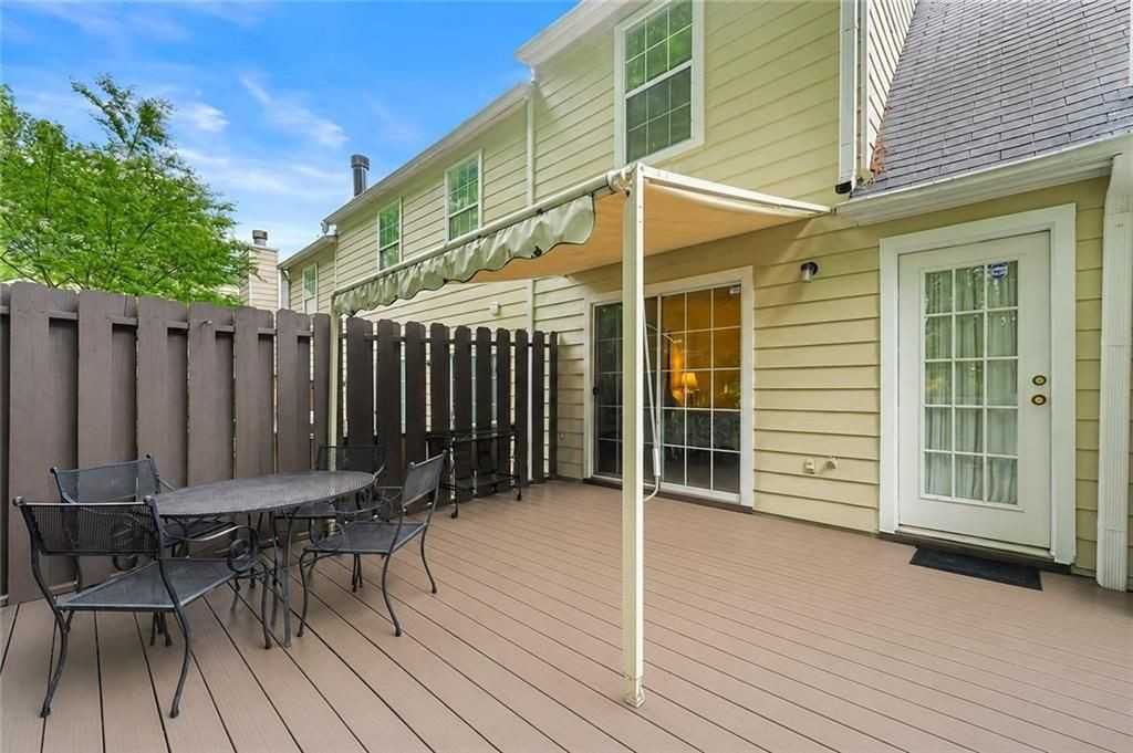 3040 Majestic Park Ct - Photo 2 of 15