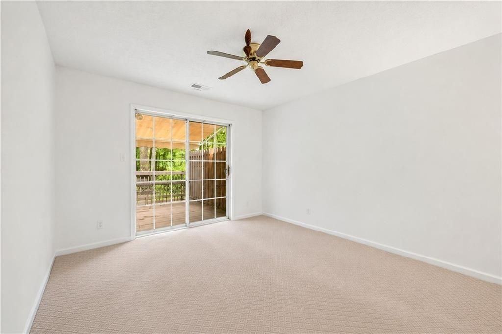 3040 Majestic Park Ct - Photo 6 of 15