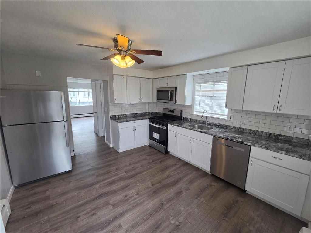 15 Barrows St ##C - Photo 7 of 20