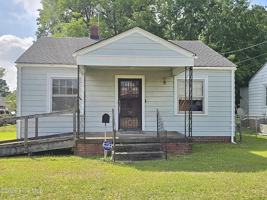 featured image of 1001 Russell St