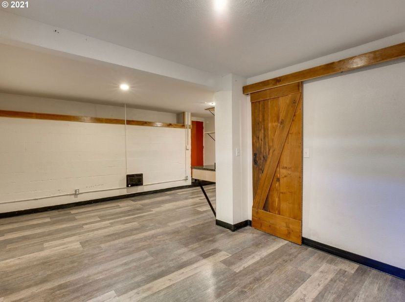 6524 Se 87th Ave - Photo 2 of 7