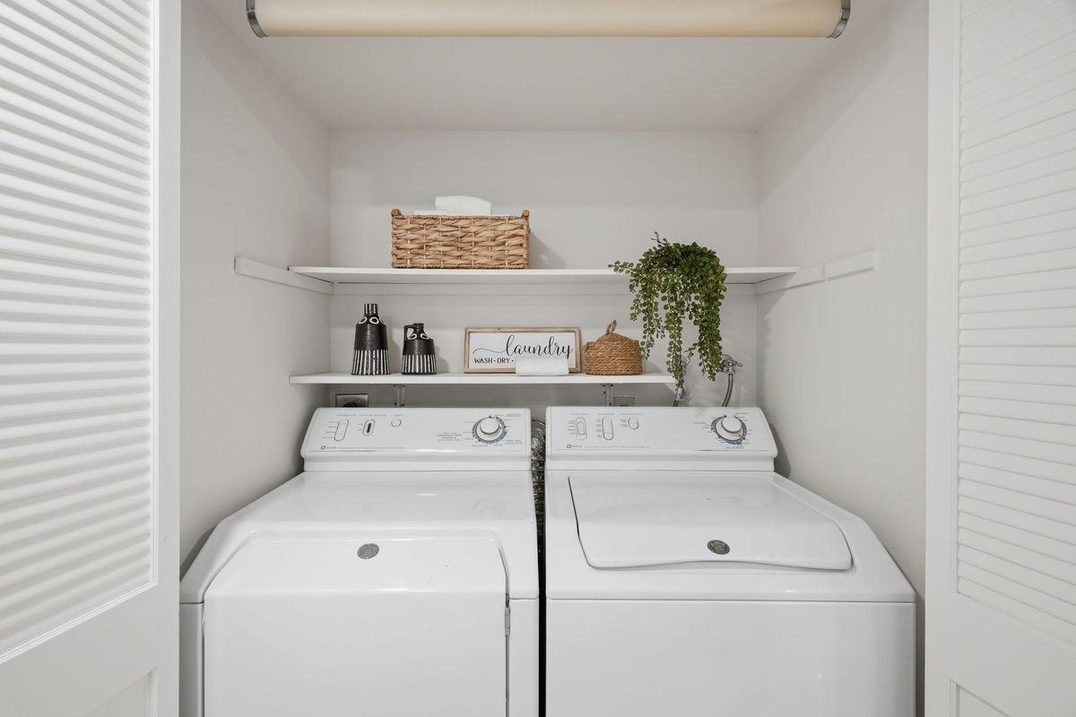 73 3rd St - Photo 3 of 25