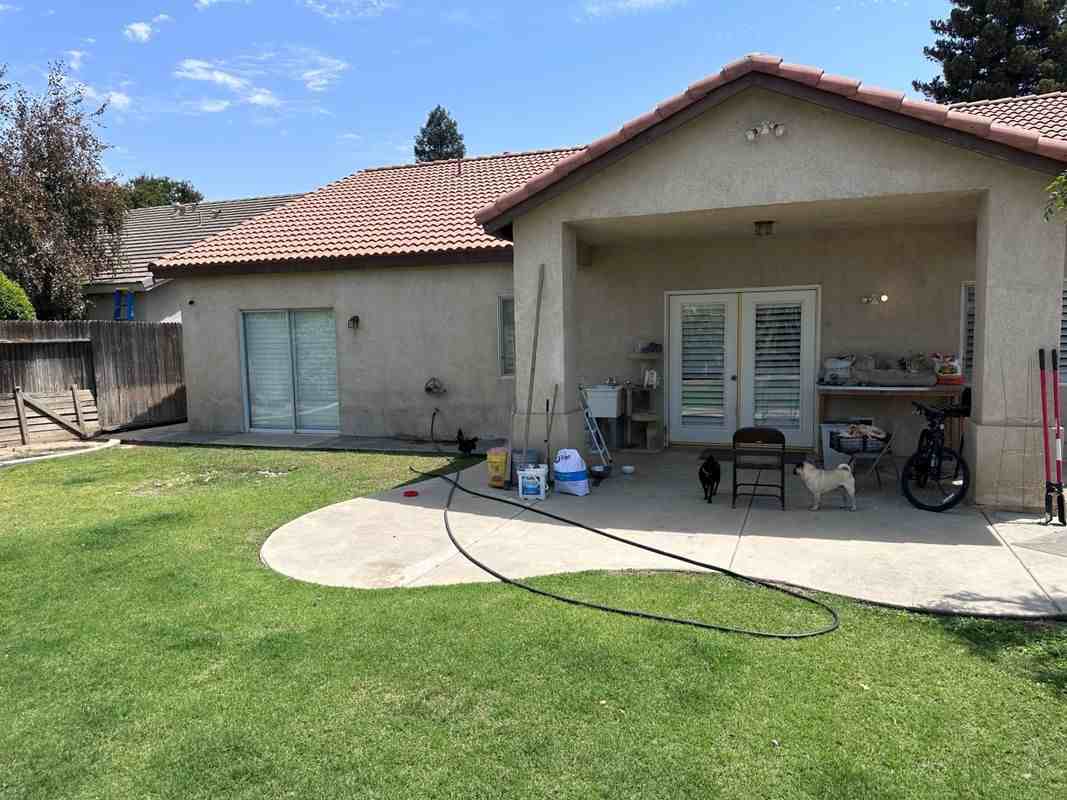 9804 Marby Grange Way - Photo 4 of 5