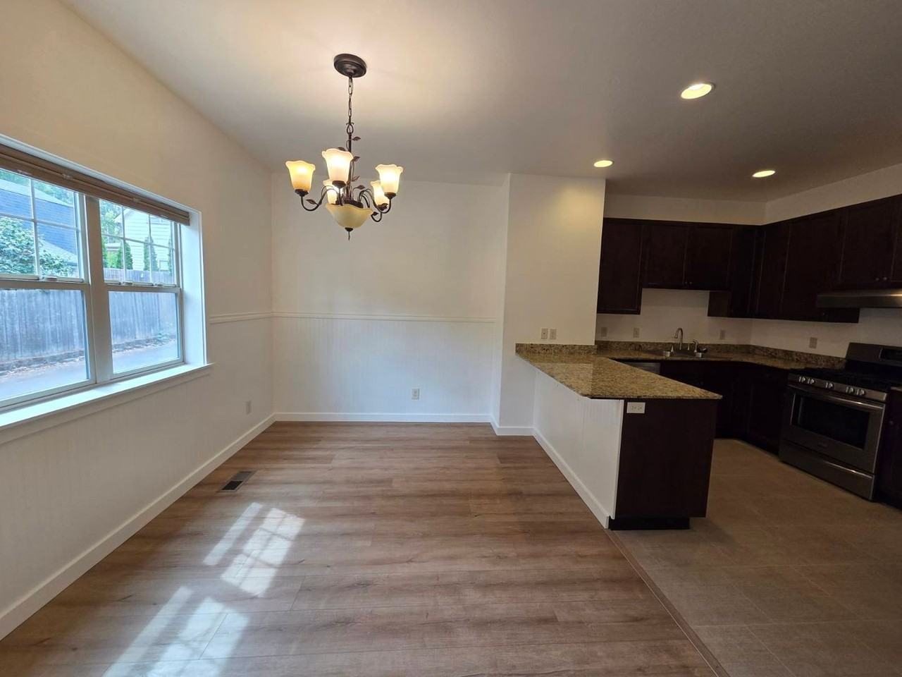 907 Bellview Ave - Photo 6 of 27