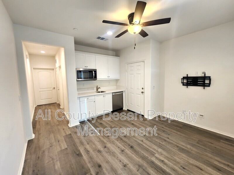 44430 Beringer Dr - Photo 2 of 7