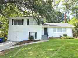 featured image of 2233 Leafmore Dr