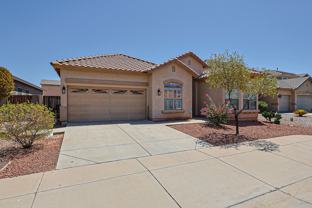 7005 S 57th Ave - Photo 1 of 1