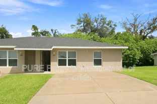 2241 Nelane #2241 - Photo 1 of 1