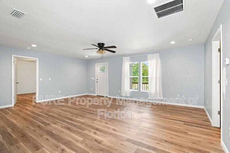 11330 Ne 66th Ln - Photo 5 of 50