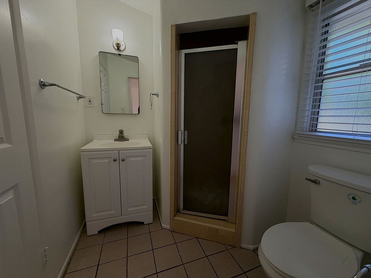 11009 Danube Ave - Photo 7 of 16