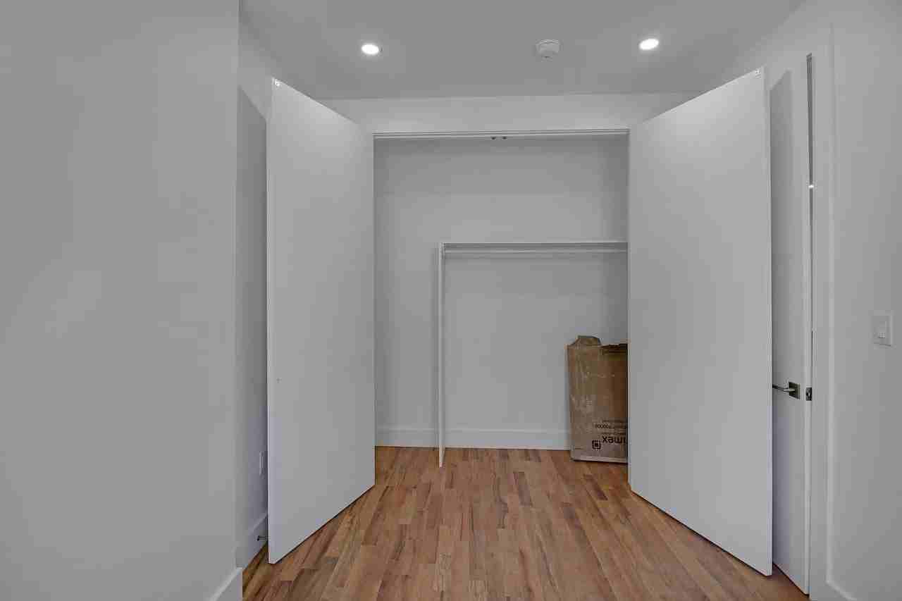 1487 Madison St #49G - Photo 3 of 5