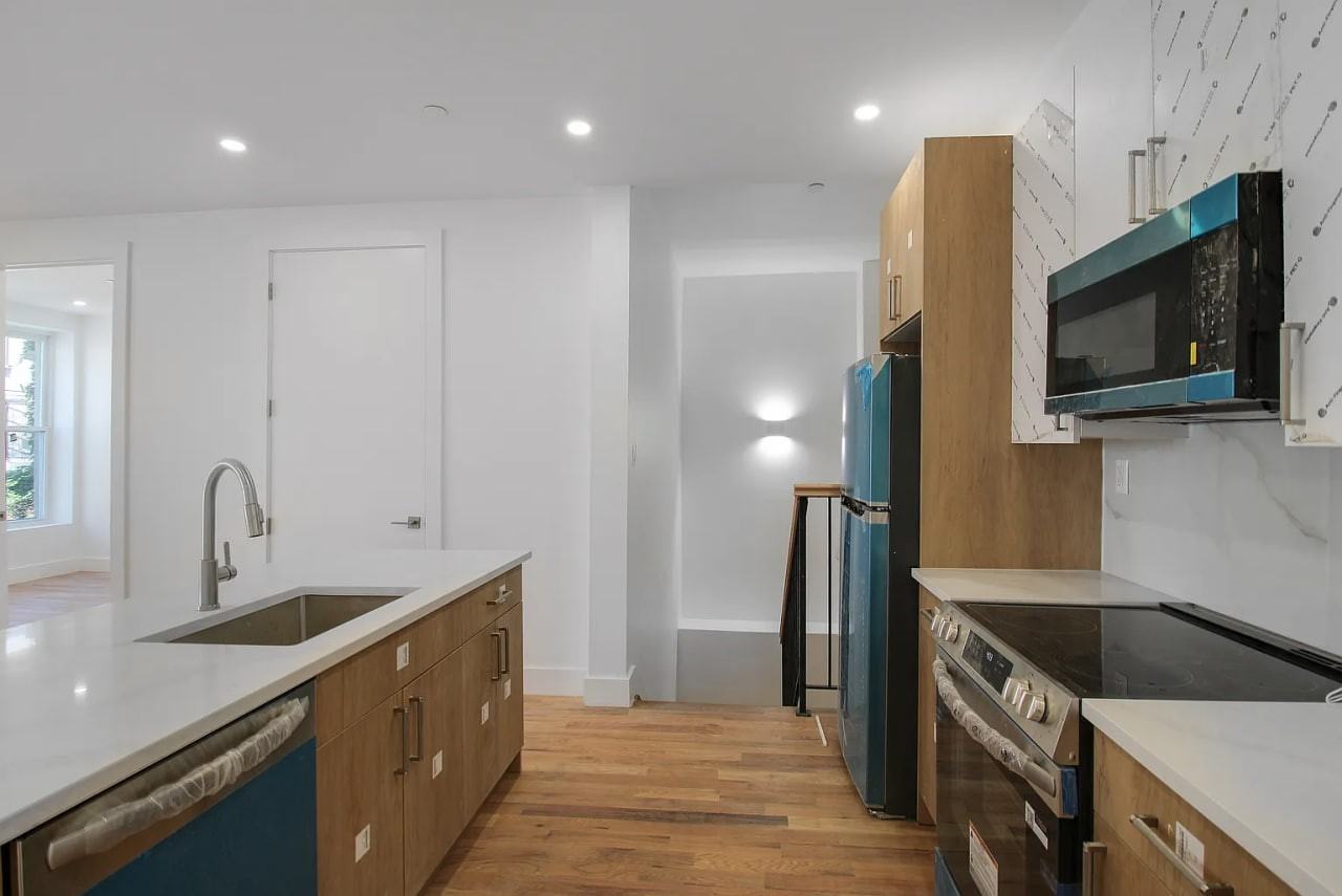 1487 Madison St #49G - Photo 5 of 5