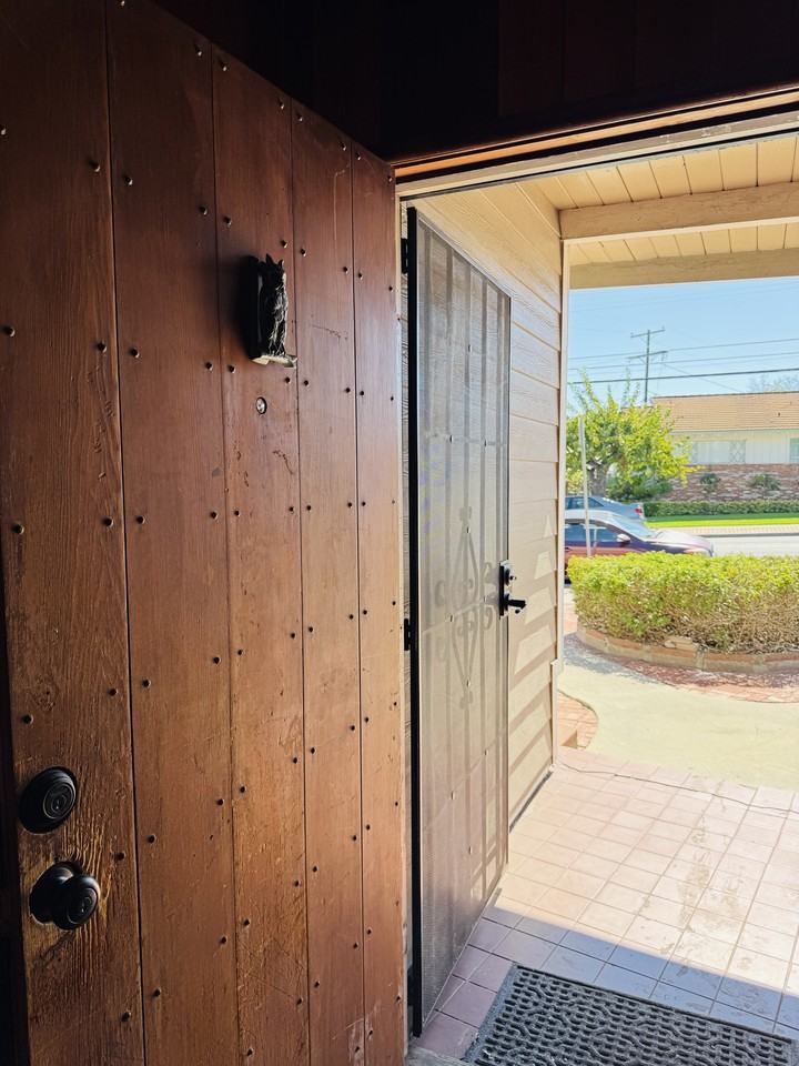 5027 Campanile Dr #NA - Photo 4 of 25