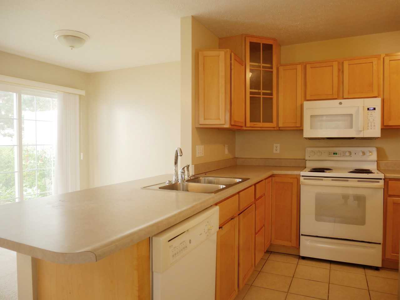2626 E Oaklawn Ct #2622 - Photo 5 of 15