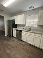 featured image of 1302 Berry Dr #C