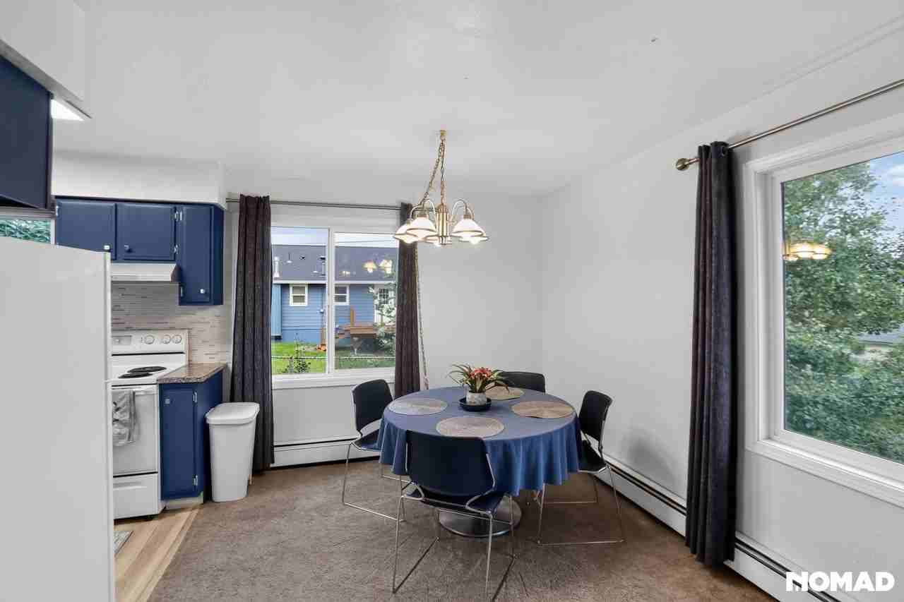 8317 Jewel Lake Rd - Photo 4 of 15
