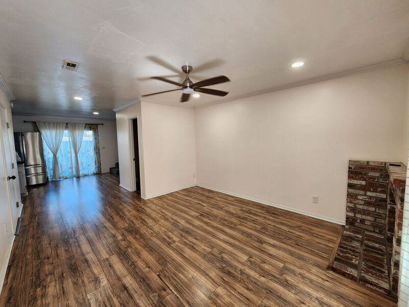 1323 Villa Tempra Dr - Photo 3 of 15