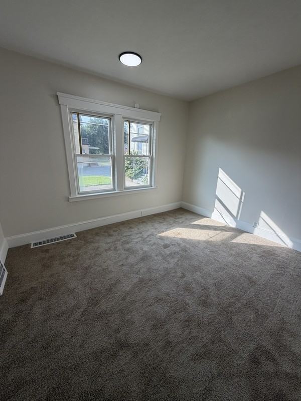 3569 Independence Rd - Photo 3 of 10