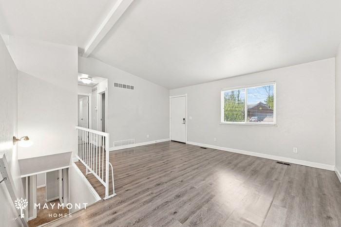 4239 S Richfield St - Photo 6 of 16