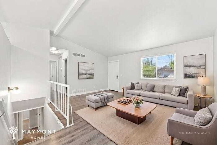 4239 S Richfield St - Photo 7 of 16