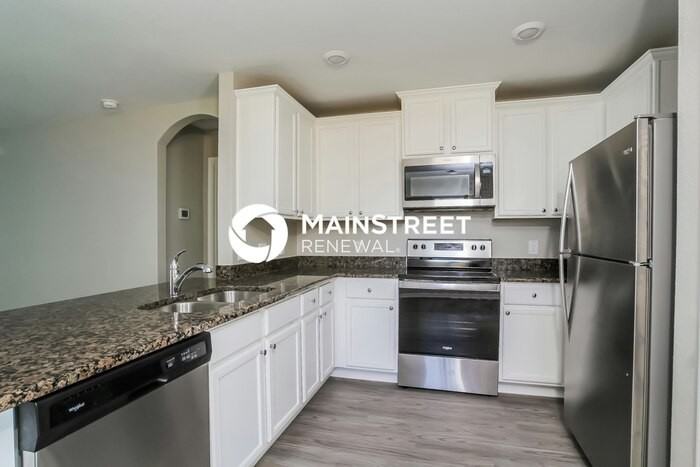23075 Bellini Dr - Photo 7 of 16