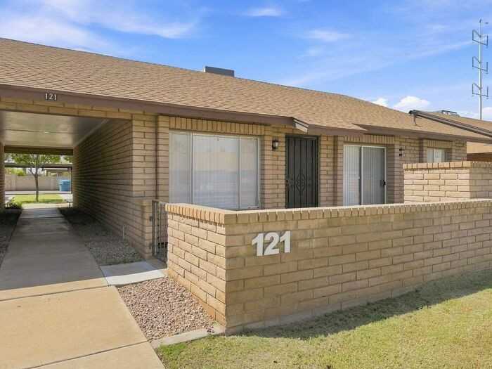 121 W Loma Vista Dr - Photo 2 of 25