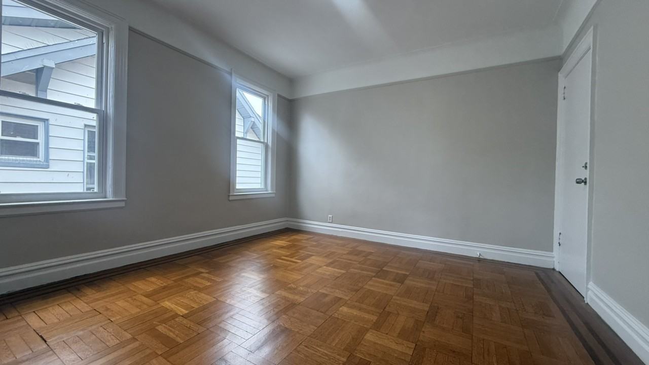 Dorsey St - Photo 7 of 11