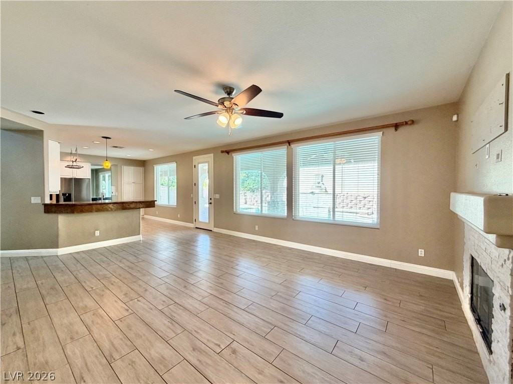 2317 Thayer Ave - Photo 7 of 34