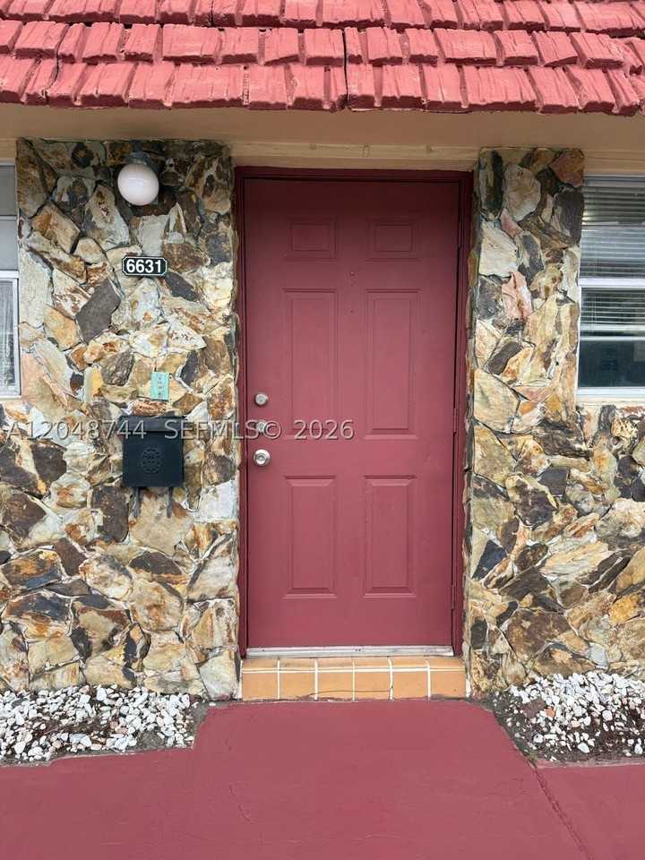 6631 Sw 41st Pl #43 - Photo 3 of 25