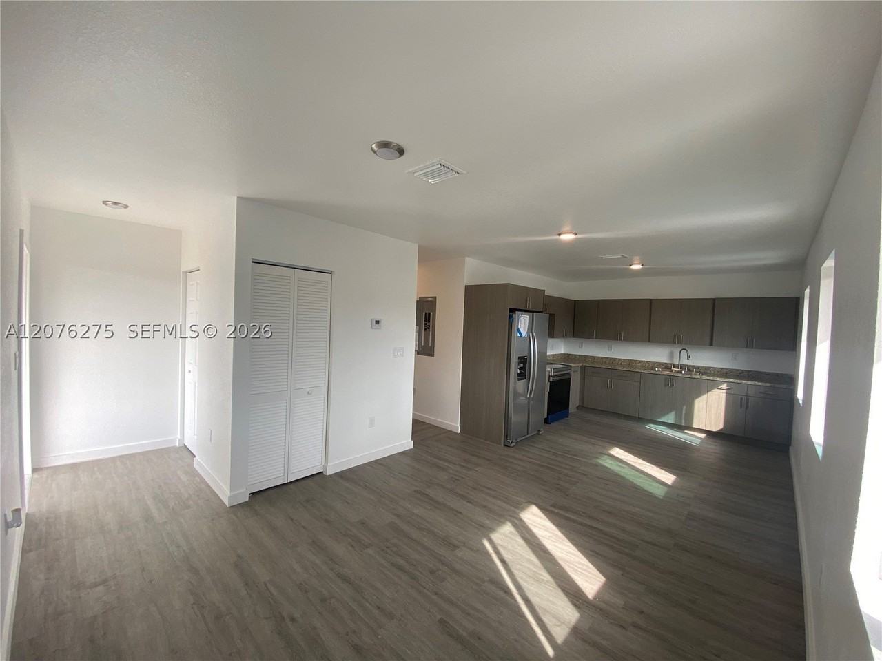 1781 Nw 65th St #1783 - Photo 3 of 8