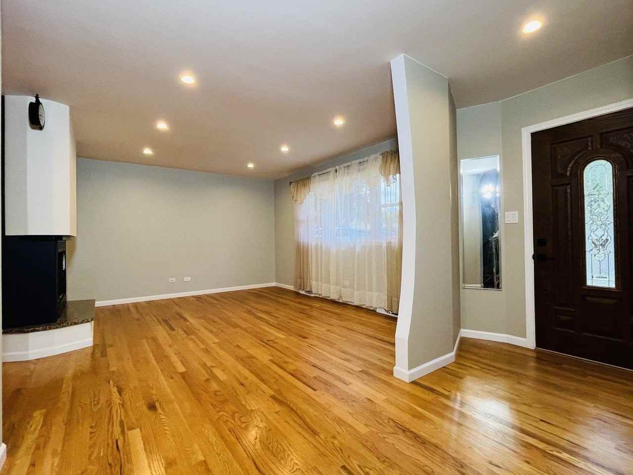 1101 Anthony Rd - Photo 2 of 2