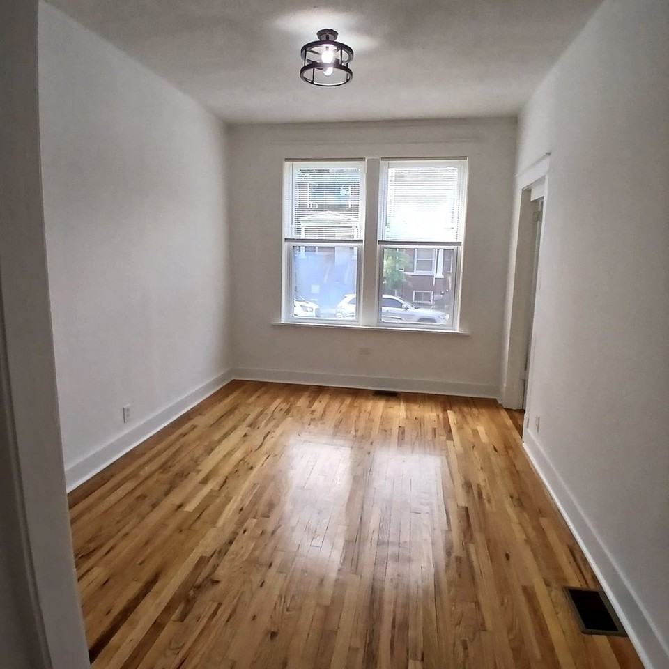 4050 W Hirsch St #1 - Photo 2 of 13