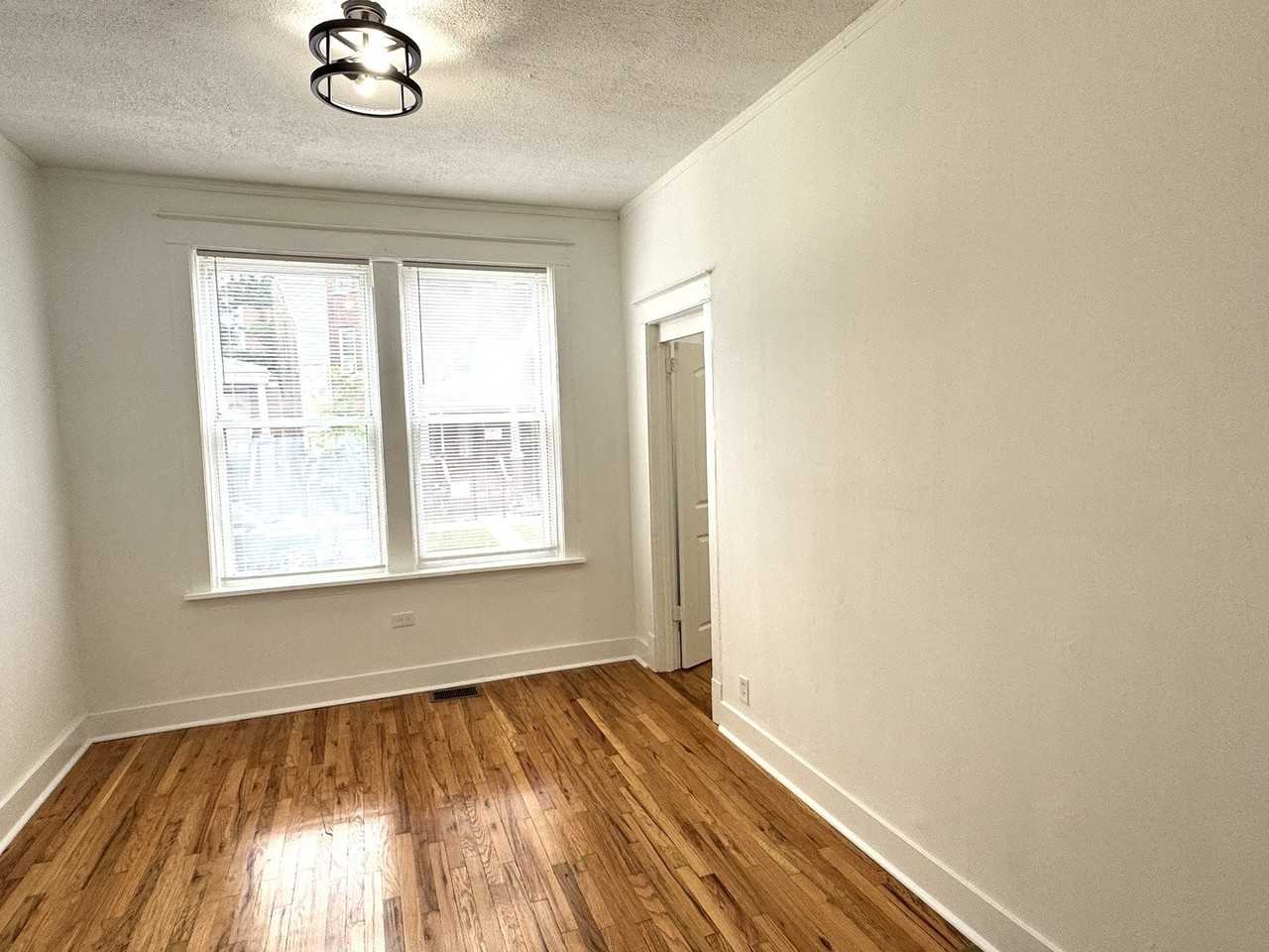 4050 W Hirsch St #1 - Photo 4 of 13