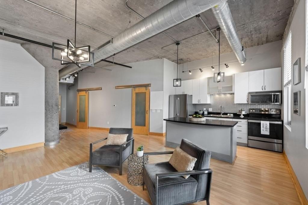 918 3rd St N #207 - Photo 4 of 23