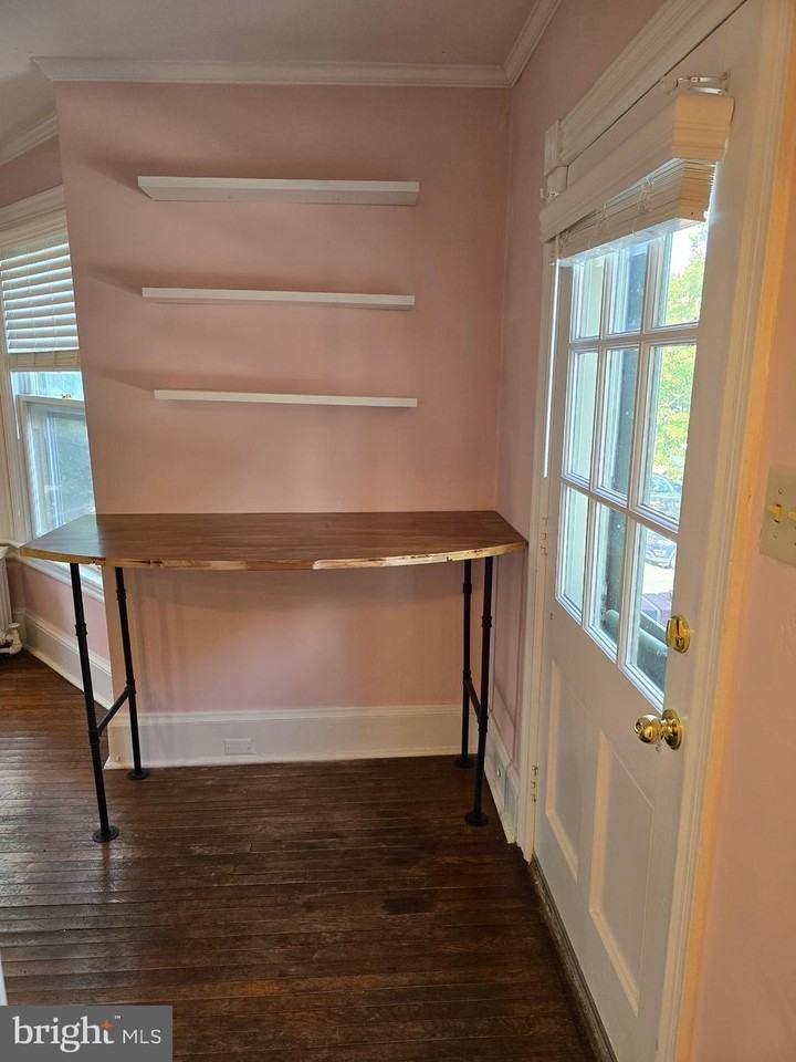 54 W State St #2 - Photo 3 of 12