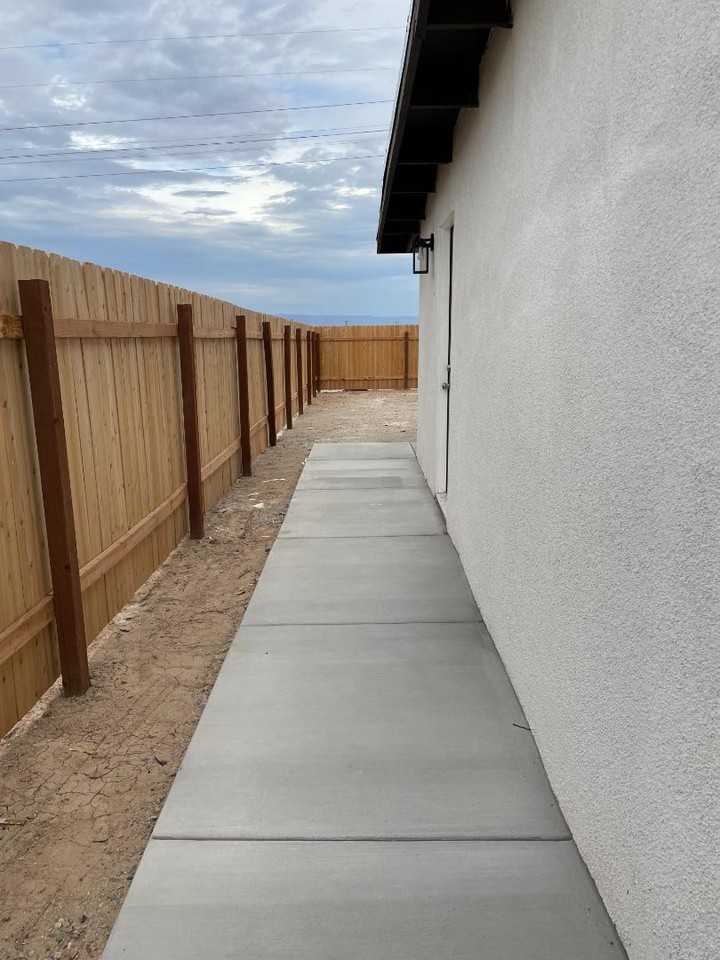 1958 Citrus Ave - Photo 6 of 8