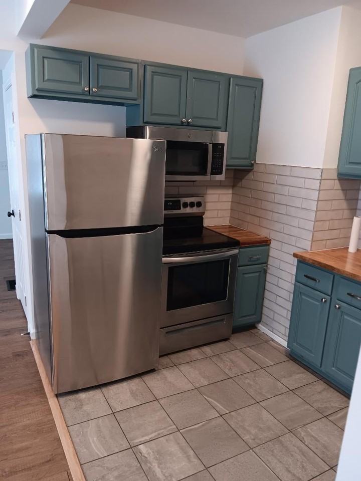 667 E Woodrow Ave - Photo 4 of 20