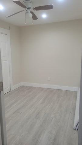 5337 Northwest 5th Street - Photo 3 of 8
