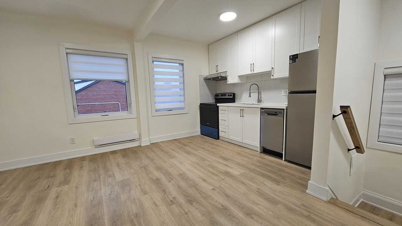 95 Rogers Road - Photo 4 of 14