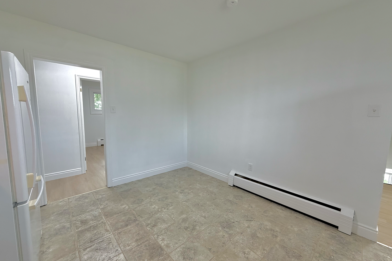 1023 Eagle Drive - Photo 5 of 20