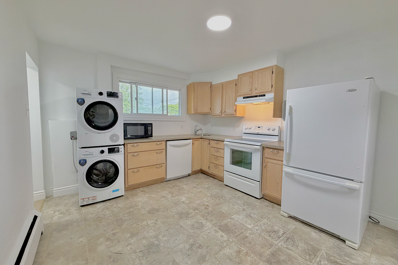 1023 Eagle Drive - Photo 7 of 20