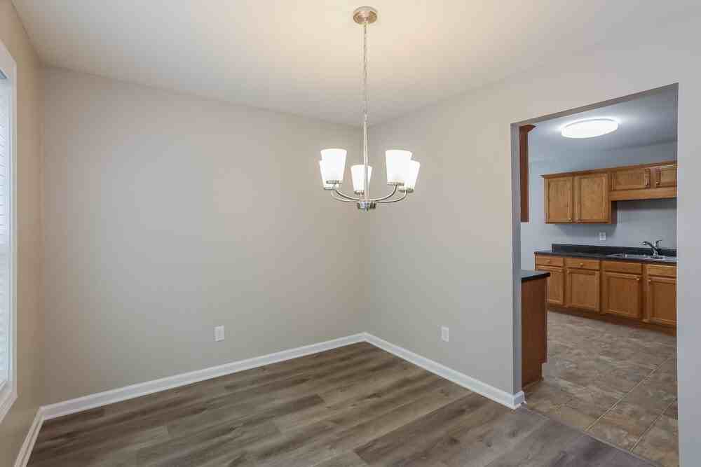 4800 Mentmore Ter - Photo 6 of 17