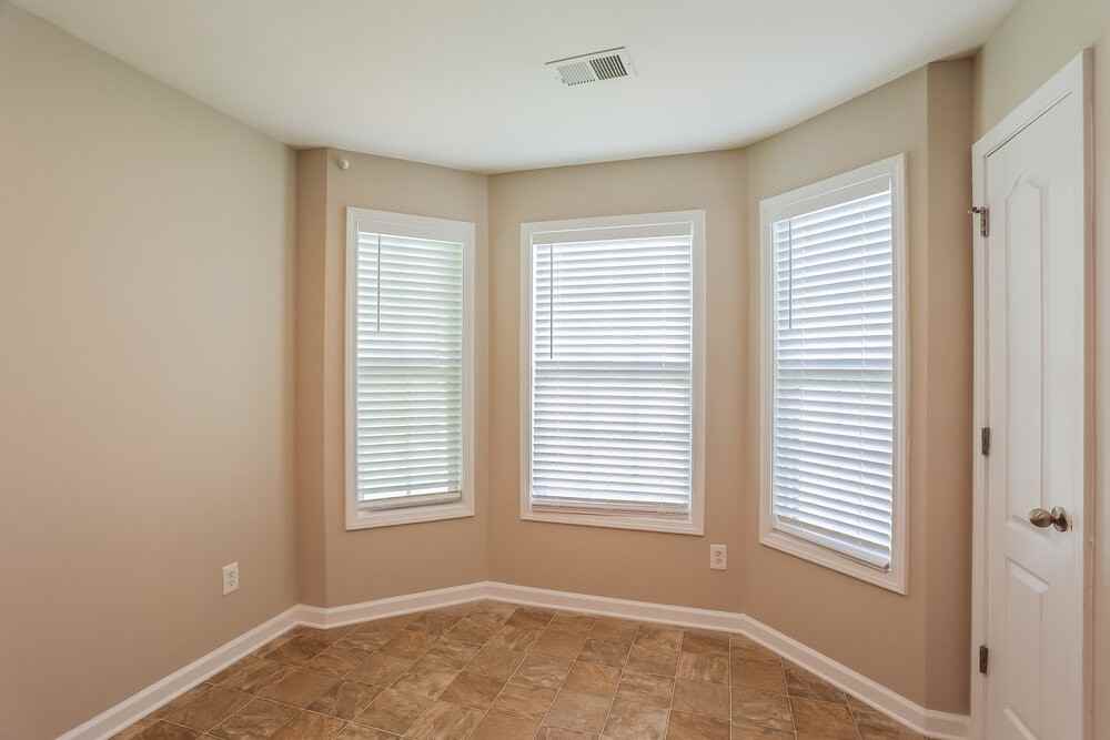 4800 Mentmore Ter - Photo 7 of 17