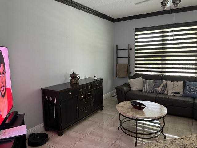7576 Savannah Lane - Photo 7 of 8